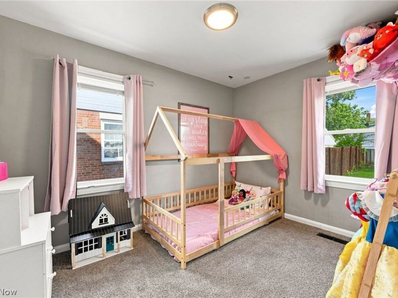 9310 Orchard Avenue , Brooklyn, OH 44144 Photo 8