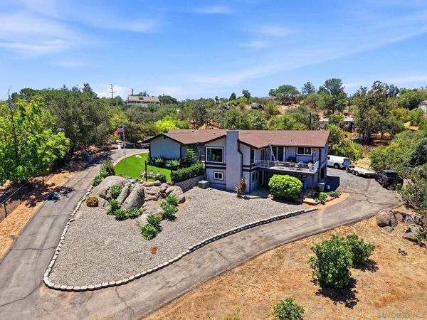 1049 Ranchito Court , Alpine, CA 91901