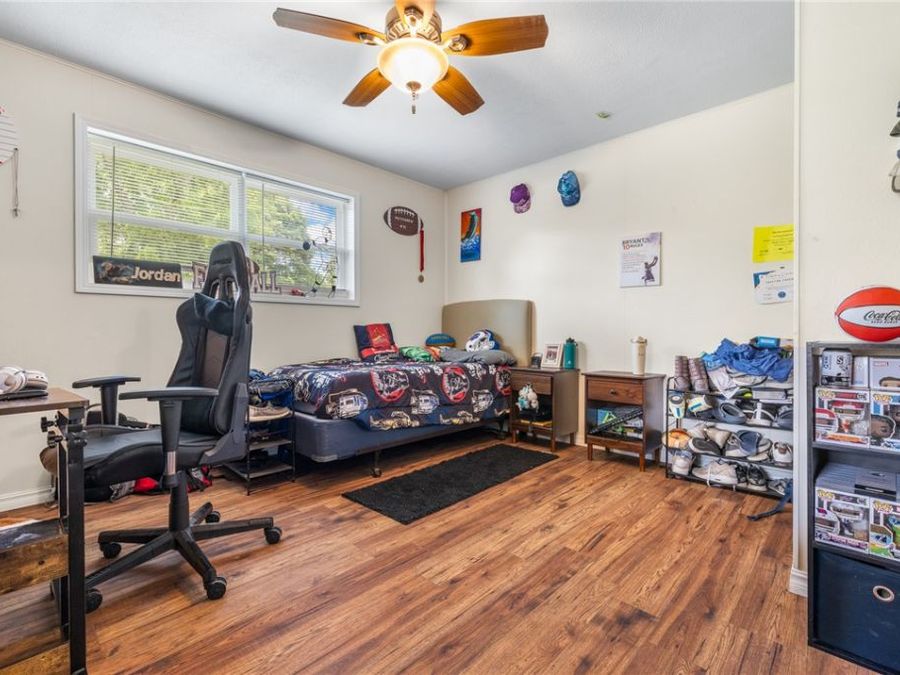 Property Image 21