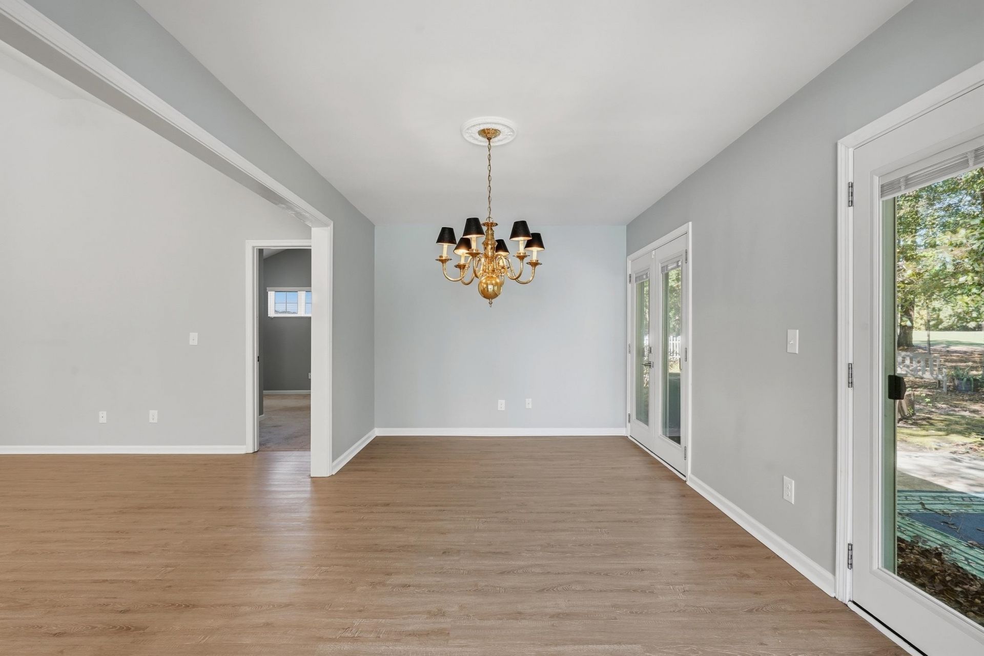 4550 Fringetree Dr. Photo 10