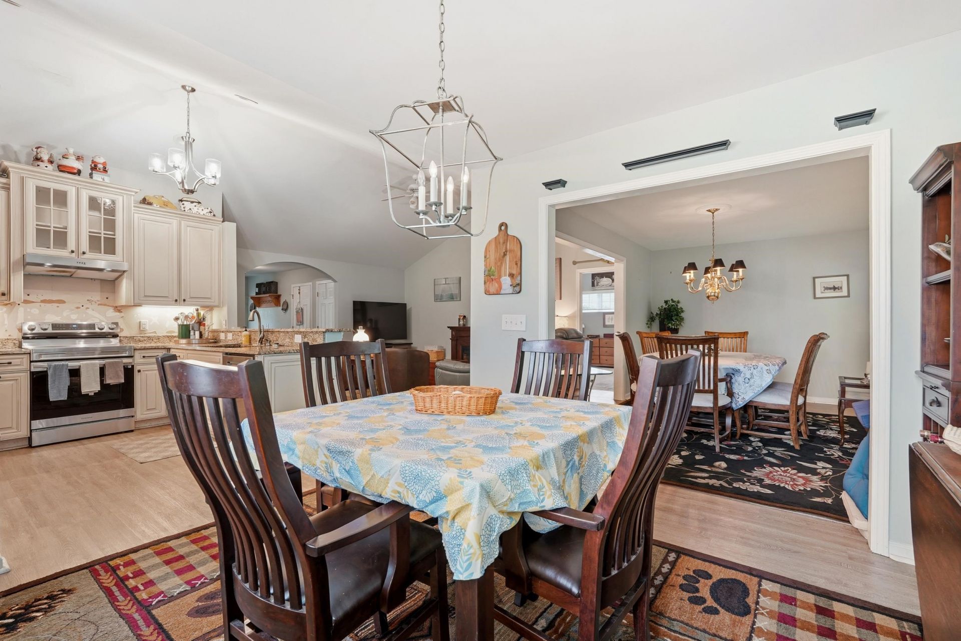4550 Fringetree Dr.  Photo 11