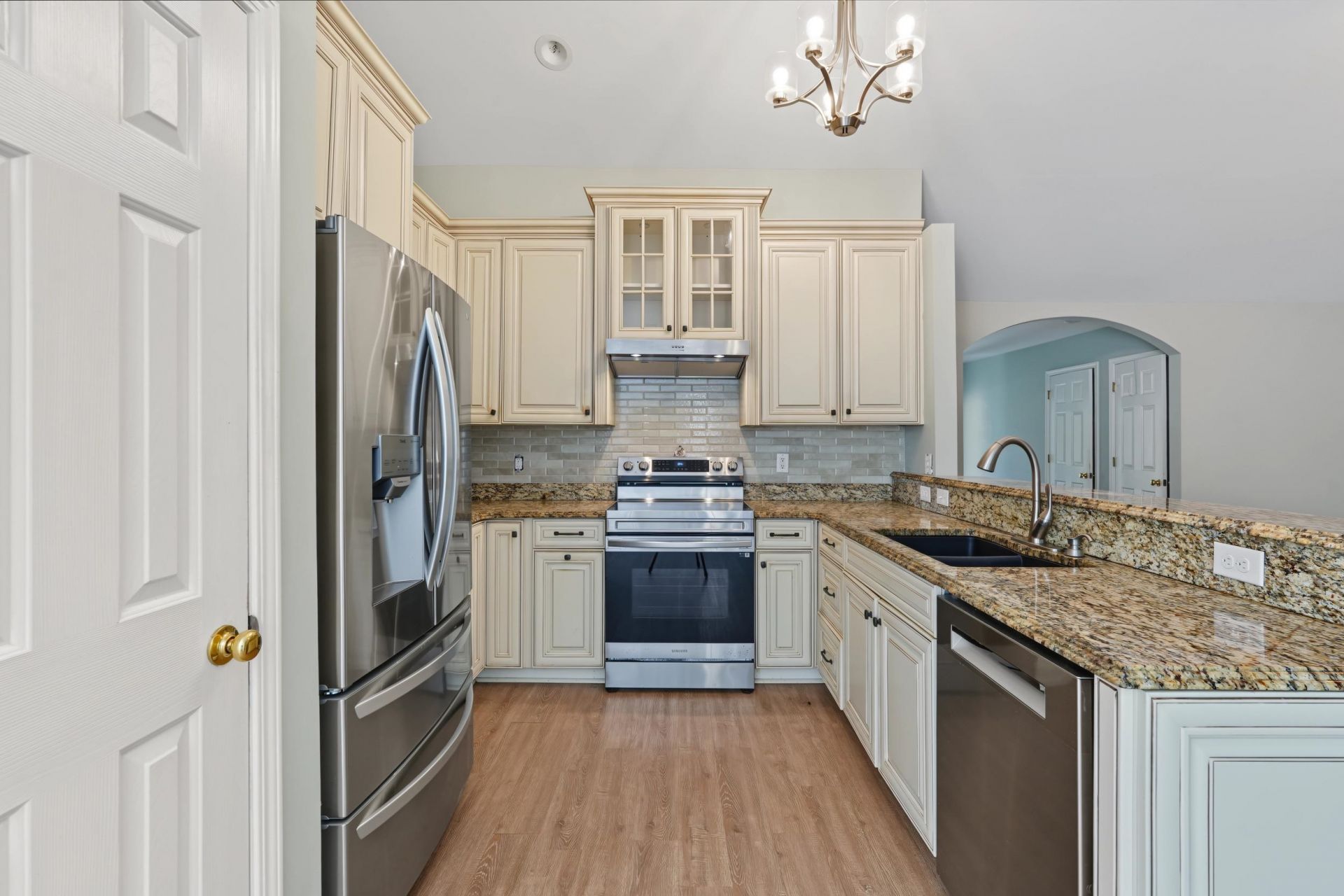 4550 Fringetree Dr. Photo 12