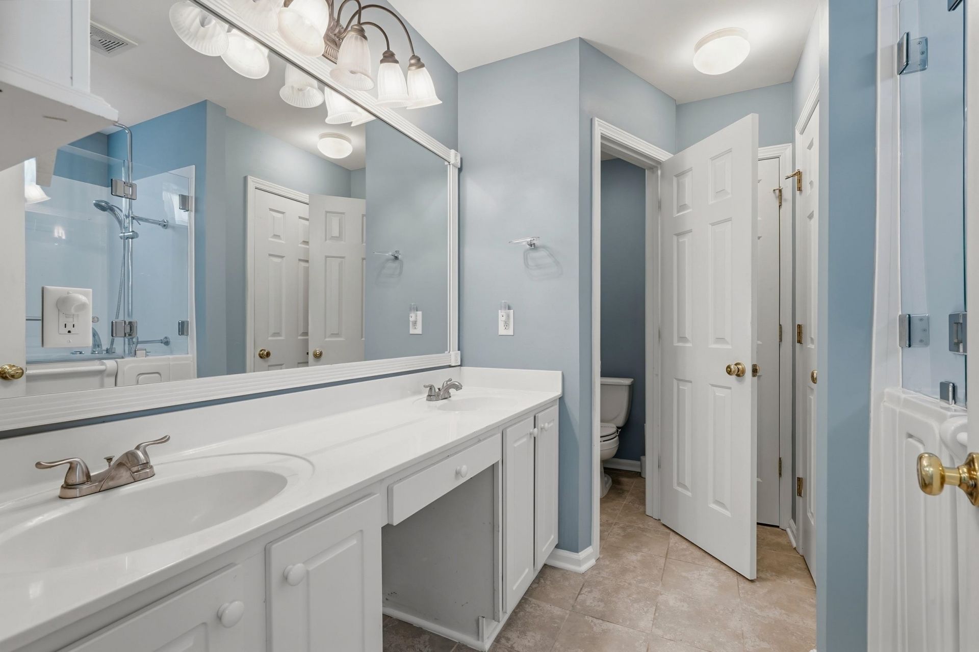 4550 Fringetree Dr. Photo 23