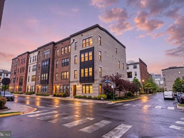 7538 SAWYER FARM WAY, Unit 1414, MCLEAN, VA 22102
