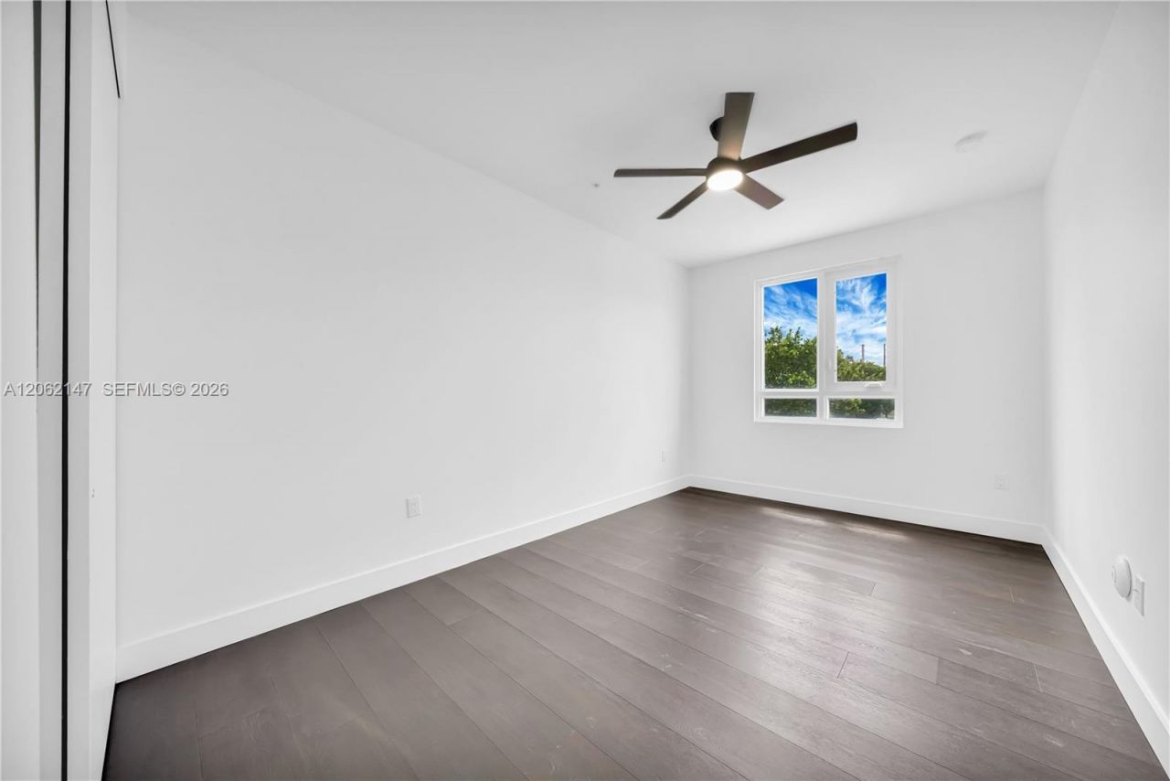 6310 NW 103rd Pl, Unit 201, Doral, FL 33178 Photo
