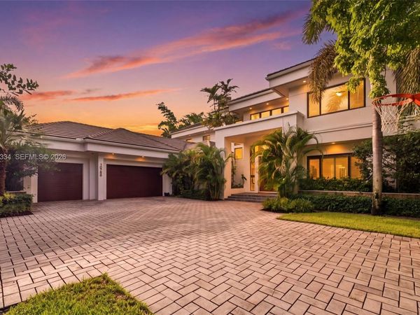 10708 Indian Trl, Cooper City, FL 33328