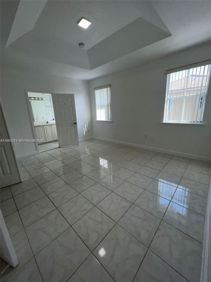 4847 NW 108th Ct , Doral, FL 33178 Photo