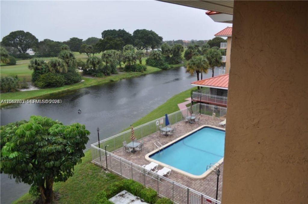 405 S Pine Island Rd , Unit 401D, Plantation, FL 33324 Photo