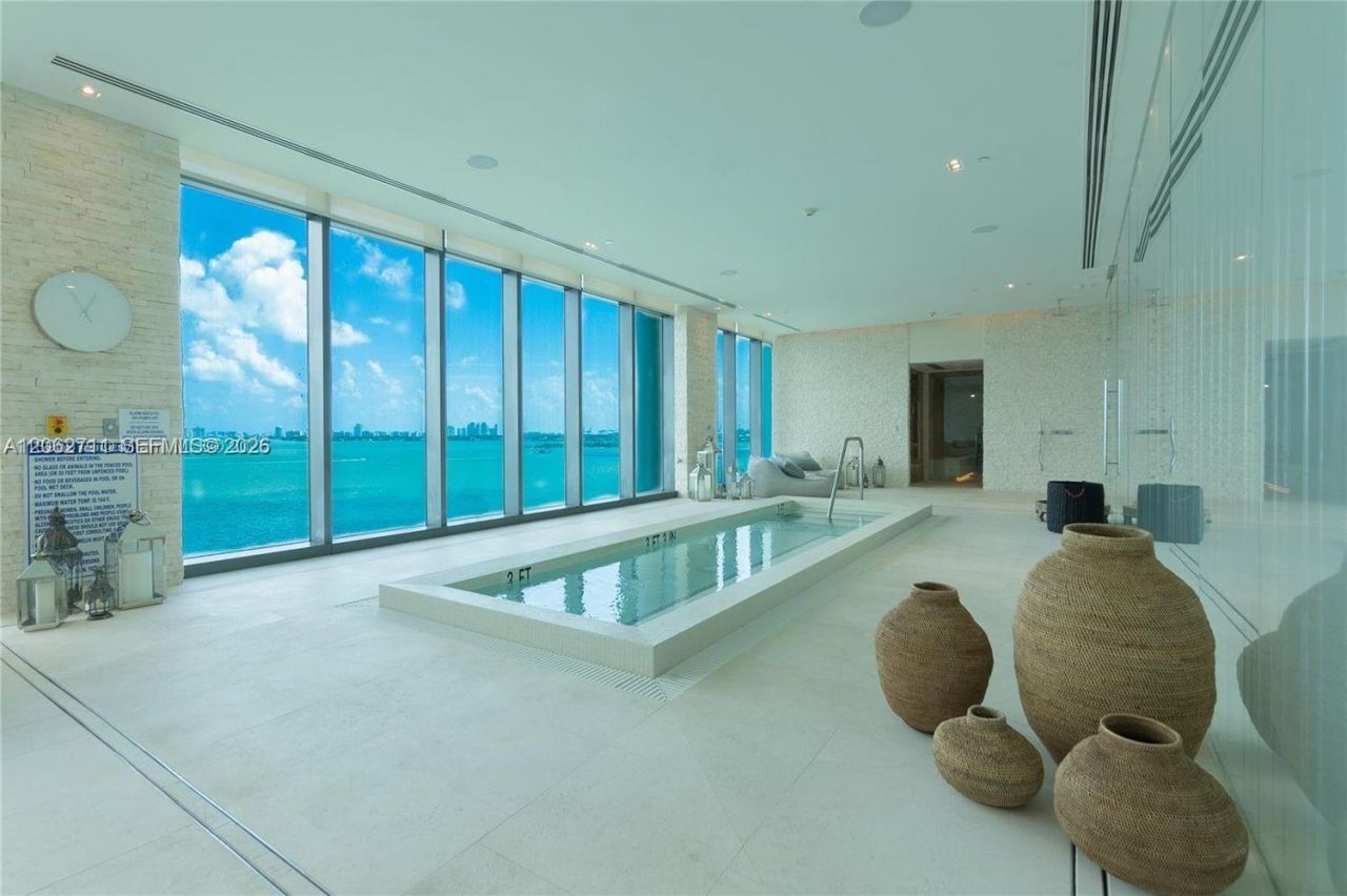 3131 NE 7th Ave , Unit 2805, Miami, FL 33137 Photo