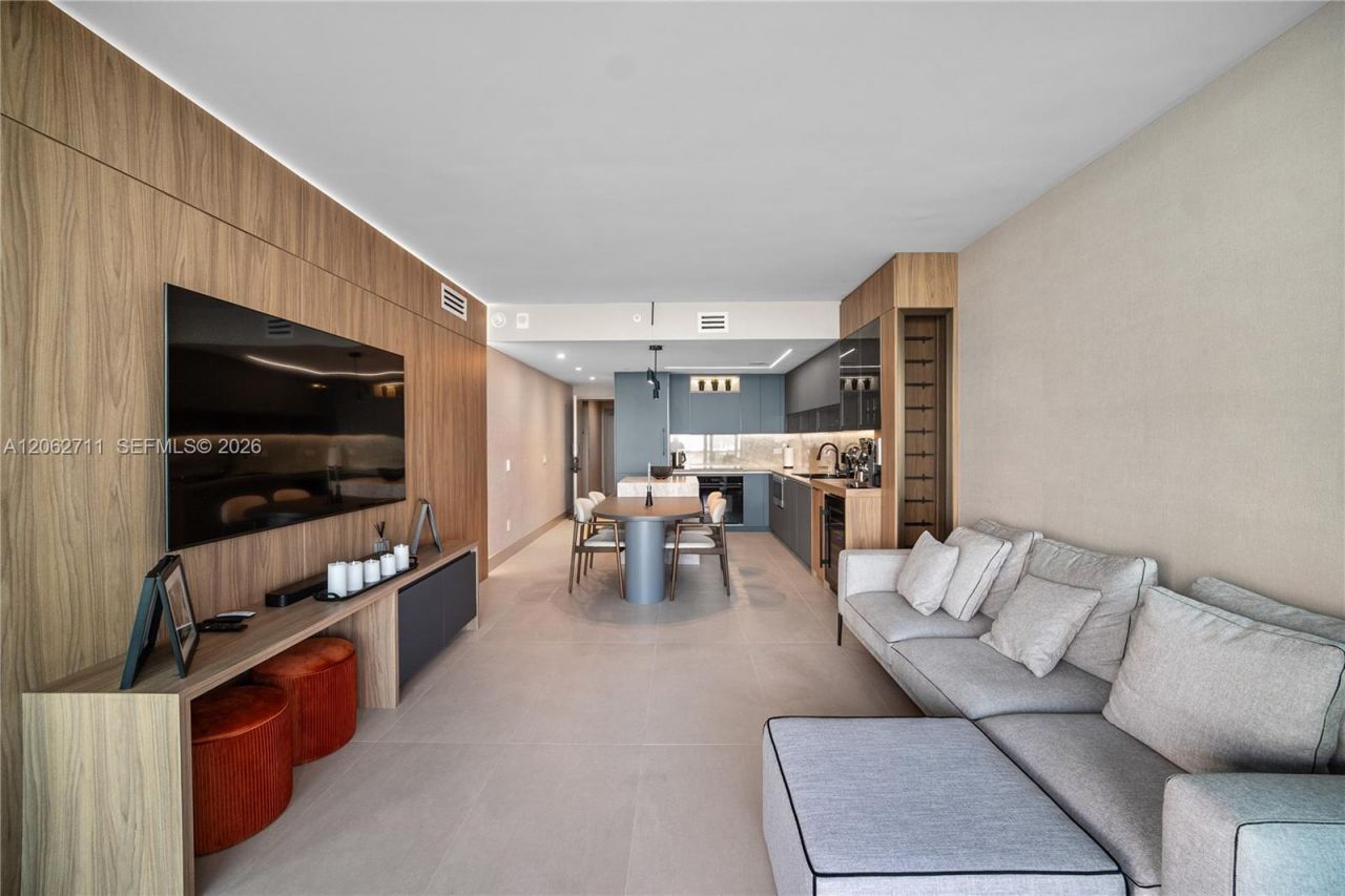 3131 NE 7th Ave , Unit 2805, Miami, FL 33137 Photo