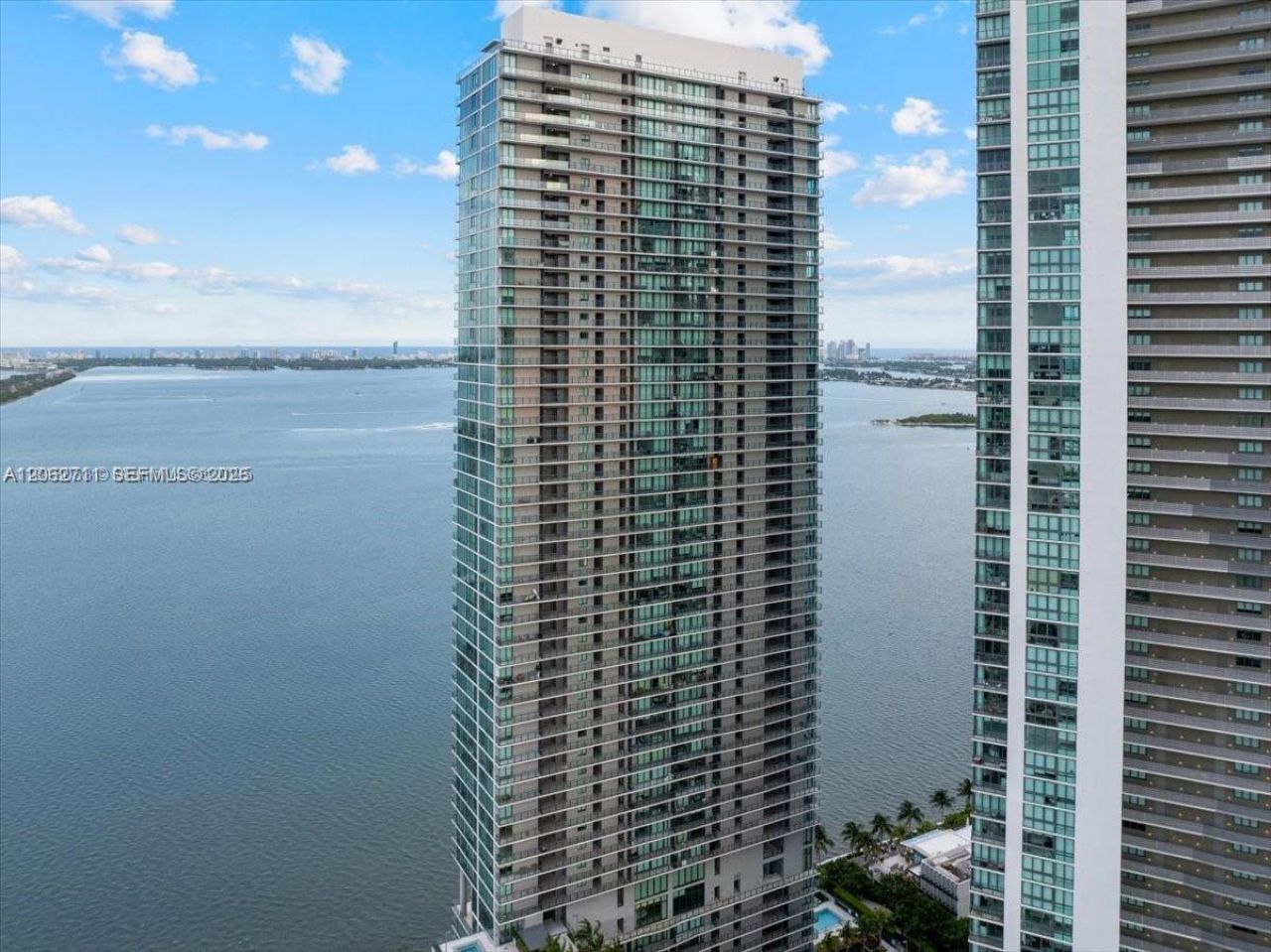 3131 NE 7th Ave , Unit 2805, Miami, FL 33137 Photo