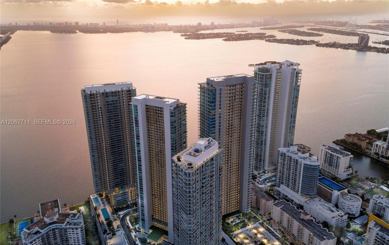 3131 NE 7th Ave , Unit 2805, Miami, FL 33137 Photo