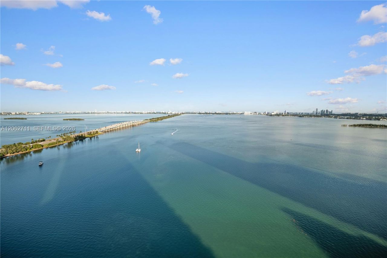 3131 NE 7th Ave , Unit 2805, Miami, FL 33137 Photo