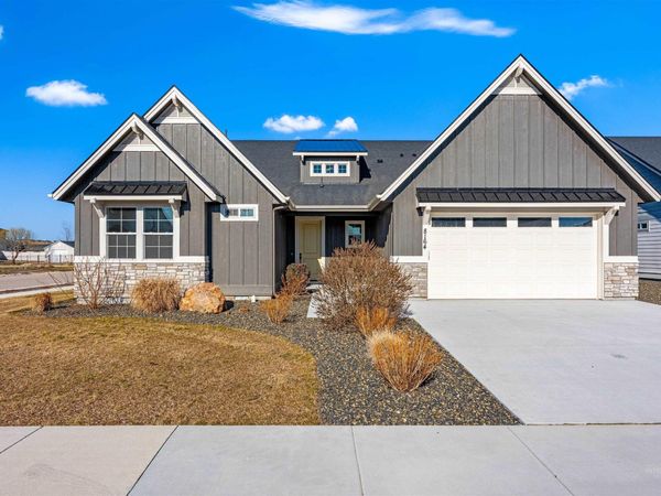 8164 Fountain Brook, Middleton, ID 83644
