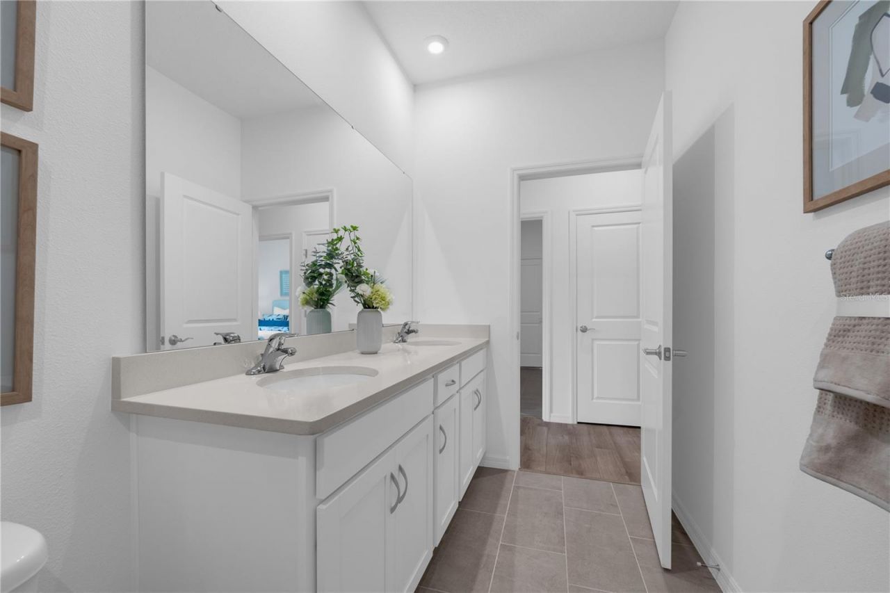823 Pebble Crest Lane, Eagle Lake, FL 33839 Photo