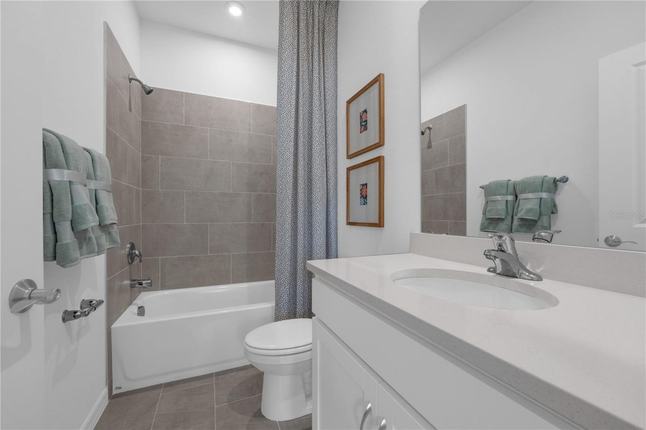 823 Pebble Crest Lane, Eagle Lake, FL 33839 Photo