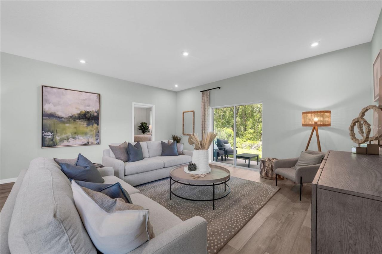 823 Pebble Crest Lane, Eagle Lake, FL 33839 Photo