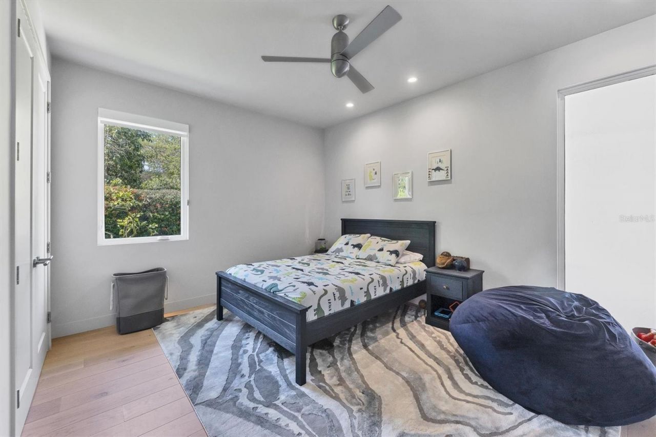 1556 Eastbrook Drive, Sarasota, FL 34231 Photo
