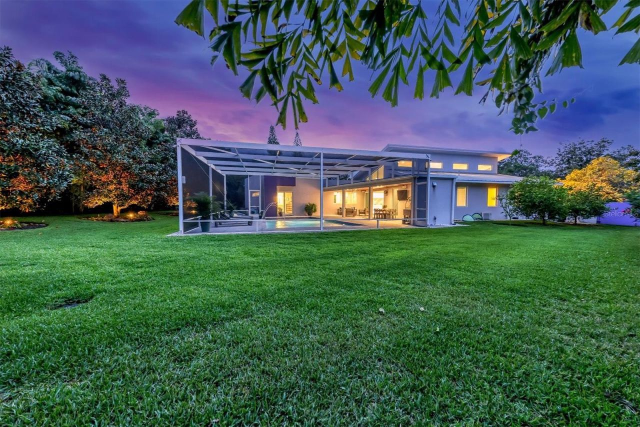 1556 Eastbrook Drive, Sarasota, FL 34231 Photo