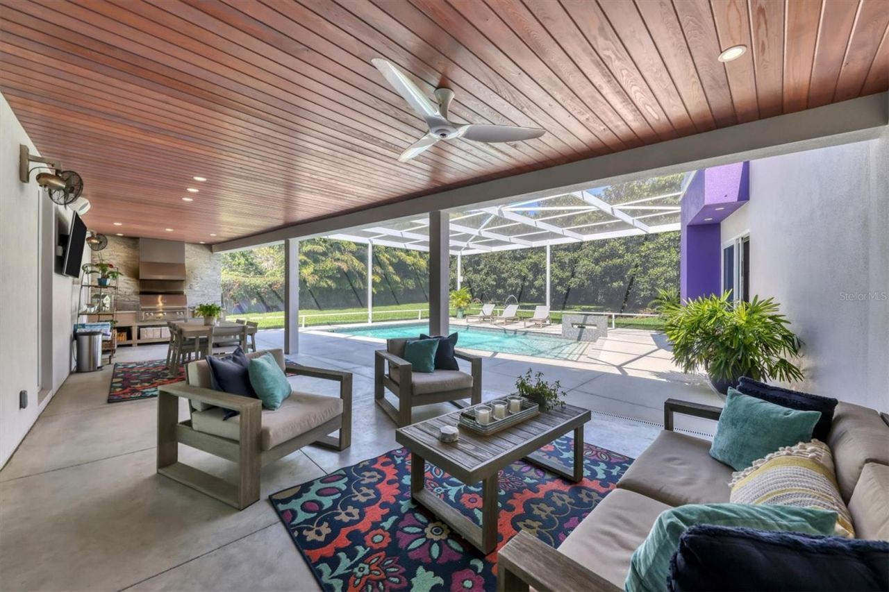 1556 Eastbrook Drive, Sarasota, FL 34231 Photo