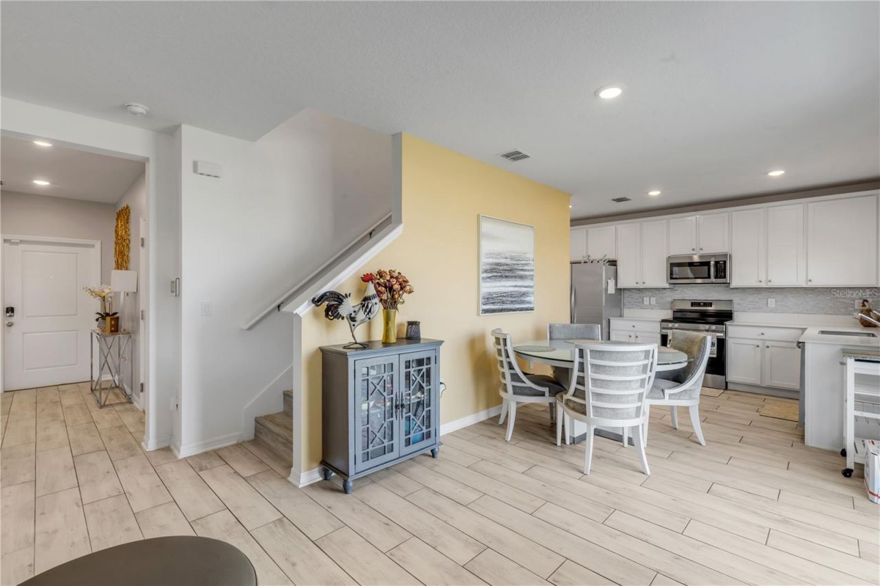 3986 Willowbrook Drive , Edgewater, FL 32141 Photo