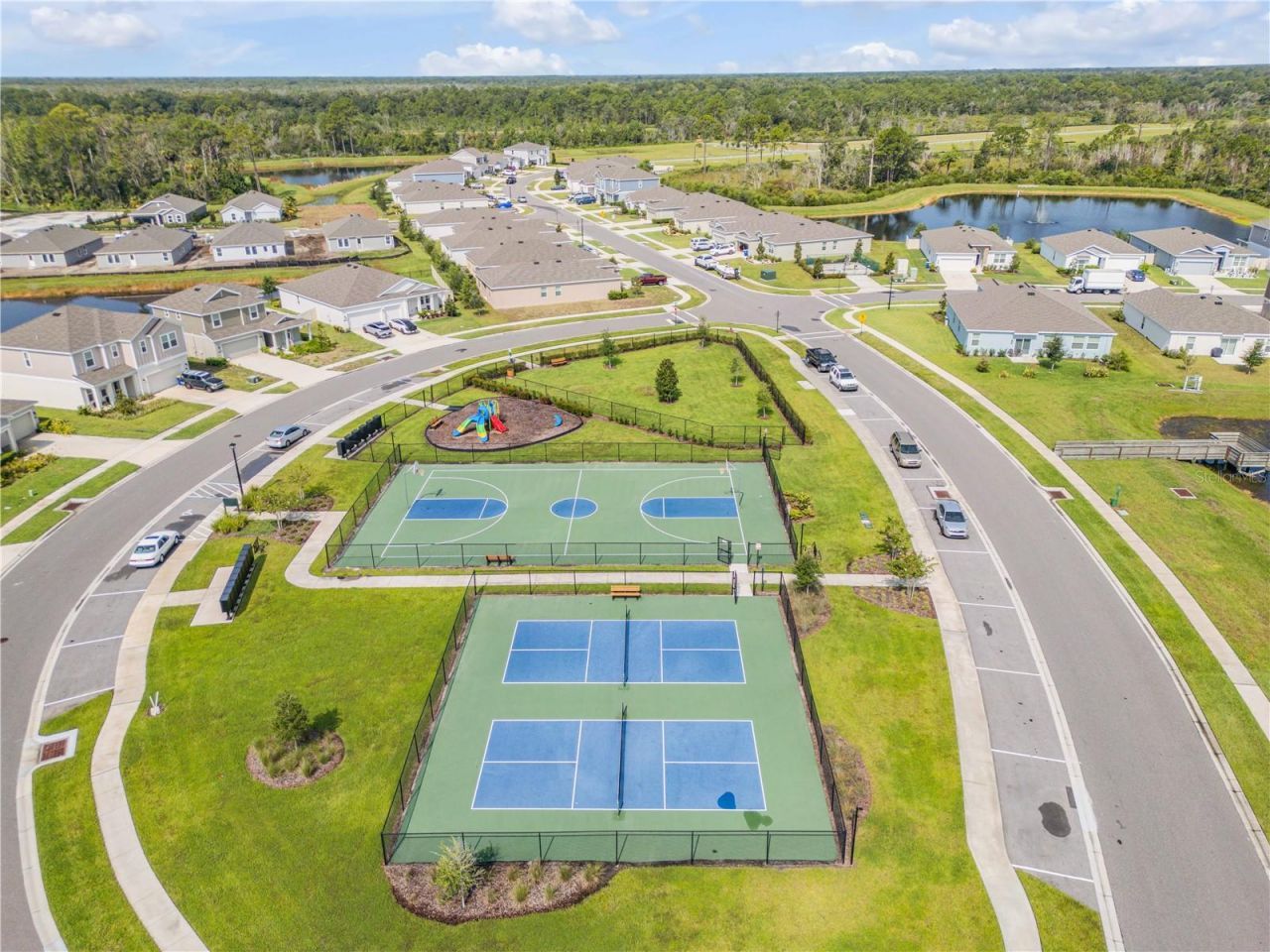 3986 Willowbrook Drive , Edgewater, FL 32141 Photo