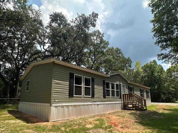 5337 Old Oak Rd, Milton, FL 32583
