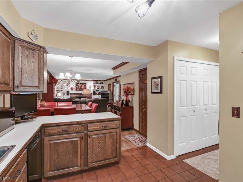 577 Debbington Drive, Bay Village, OH 44140 Photo 21
