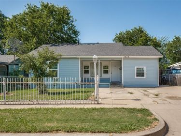 1225 W Boyce Avenue, Fort Worth, TX 76115