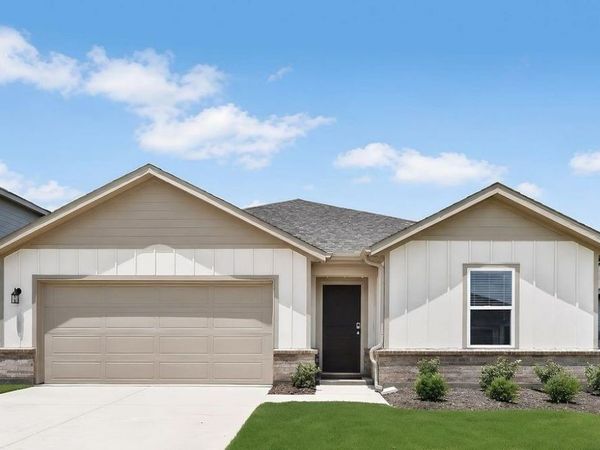2529 Pine Island Court , Crandall, TX 75114