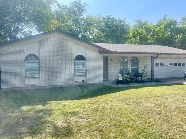 1117 Mcgrede Drive , Sulphur Springs, TX 75482