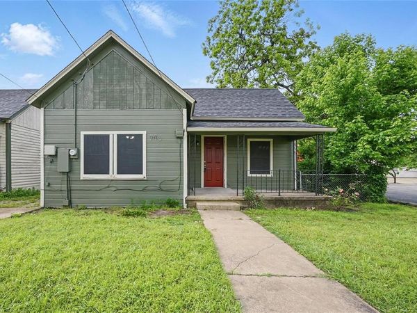 906 E Houston Street, Sherman, TX 75092