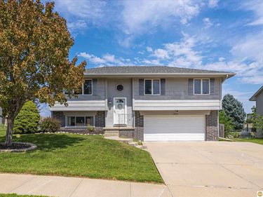 15312 Greene Avenue, Omaha, NE 68138