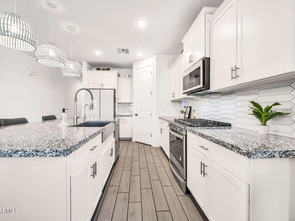 6838 W BETH Drive, Laveen, AZ 85339