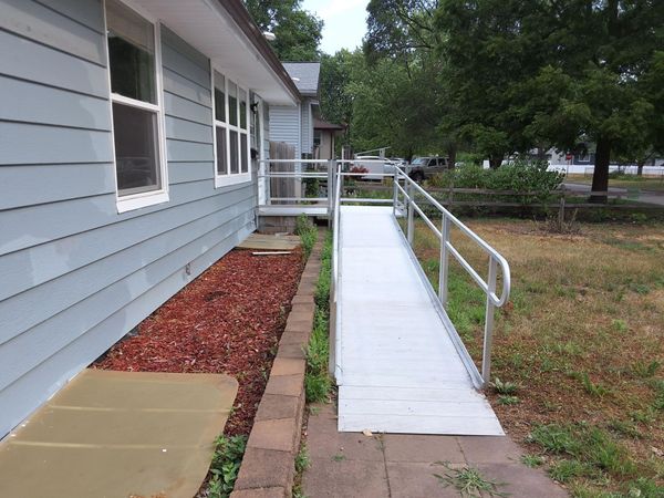 5637 Emerson Avenue N, Brooklyn Center, MN 55430