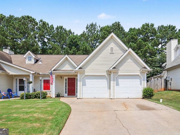 145 Courtyard Lane, Newnan, GA 30265