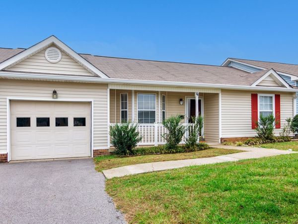 77 Rolling Meadows Dr , Goodlettsville, TN 37072