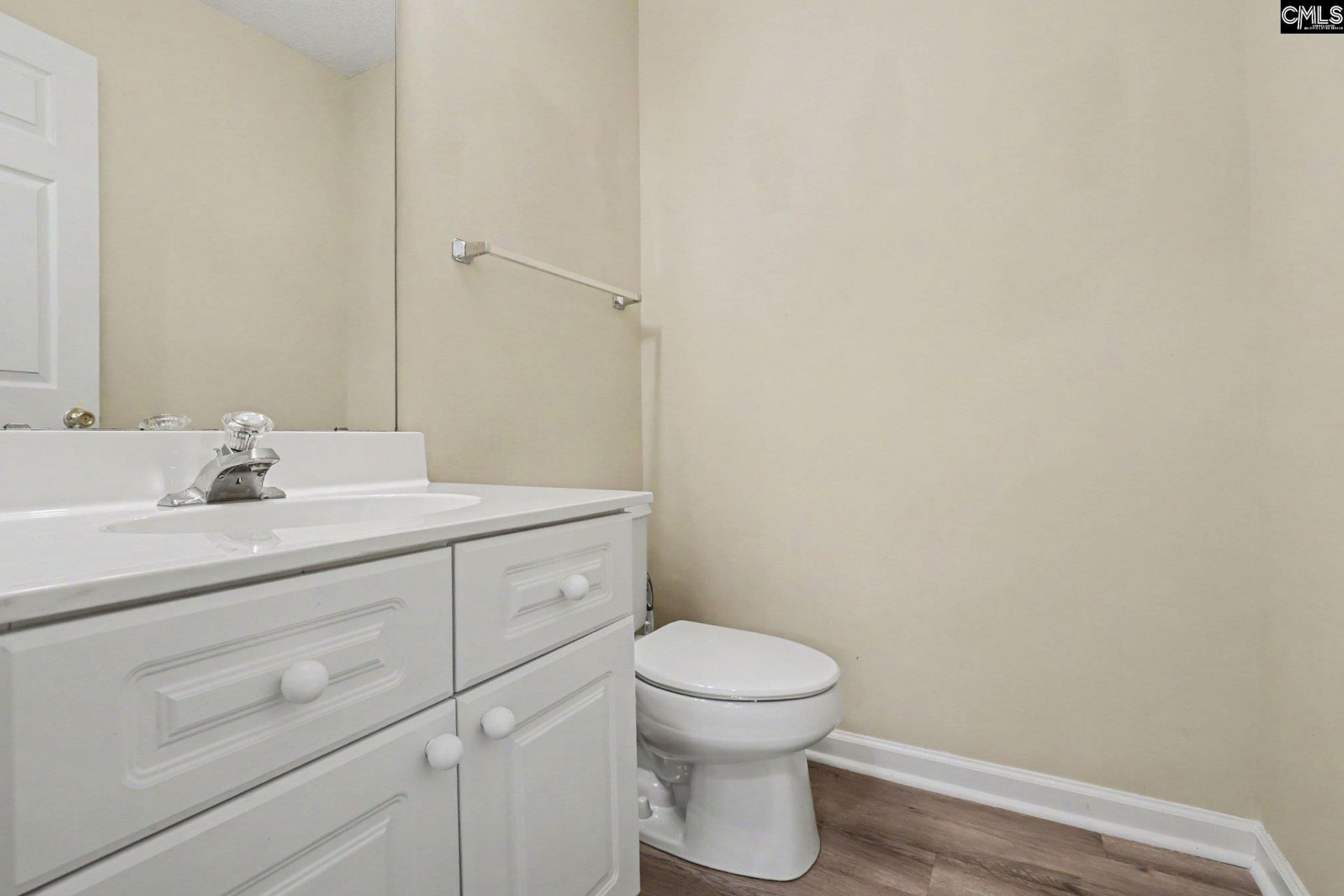 62 Portrait Lane  Photo 10