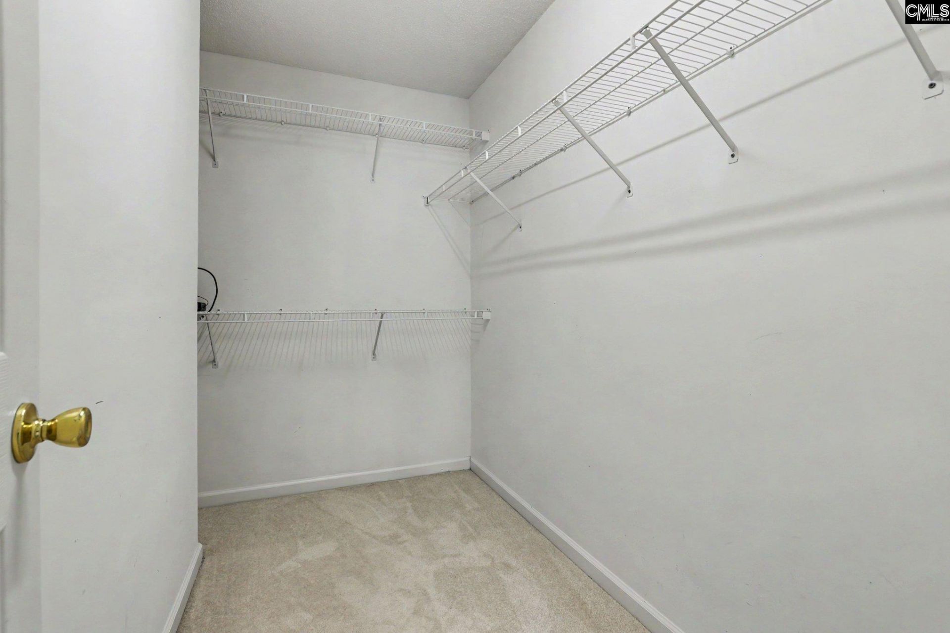 62 Portrait Lane  Photo 15