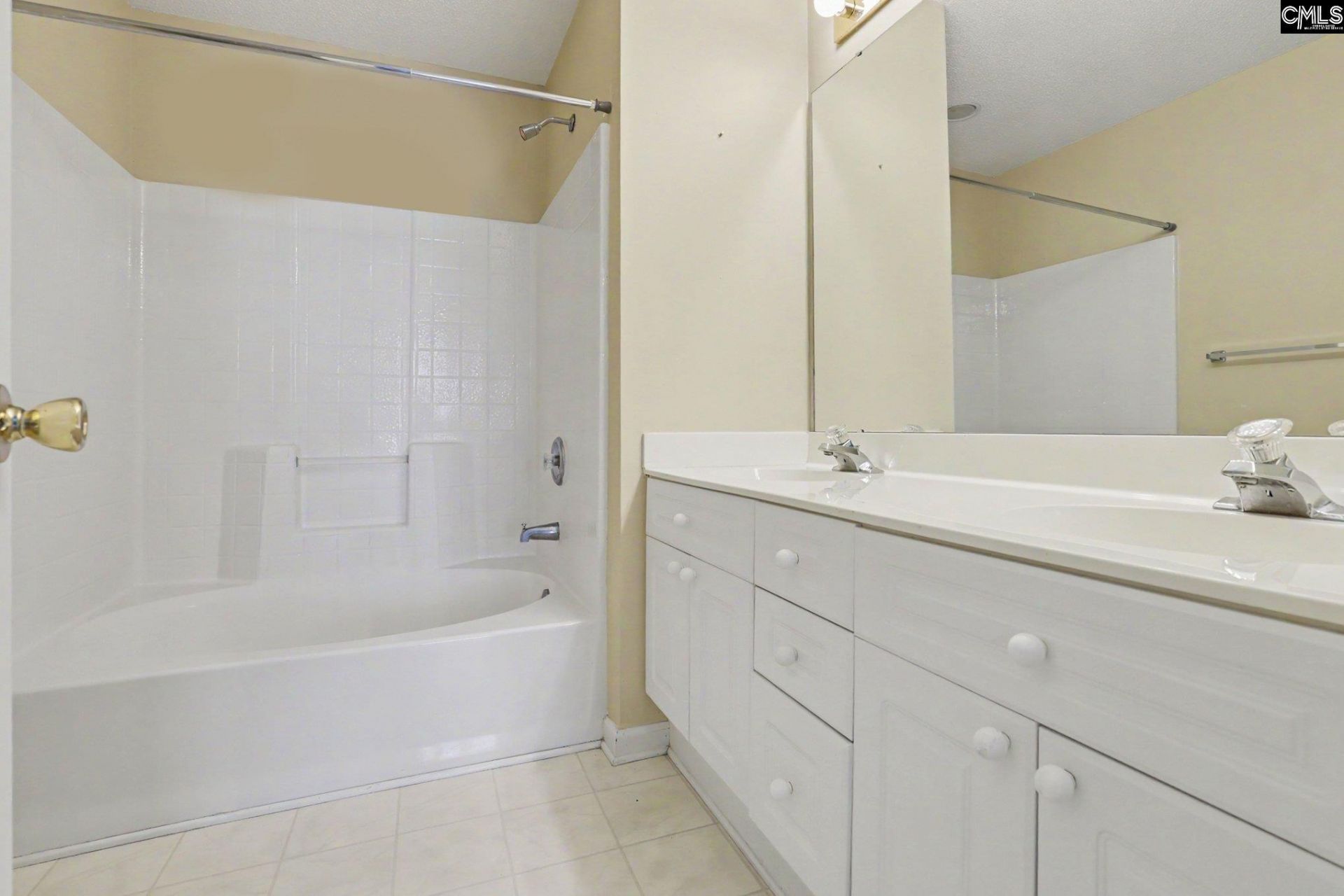 62 Portrait Lane  Photo 16