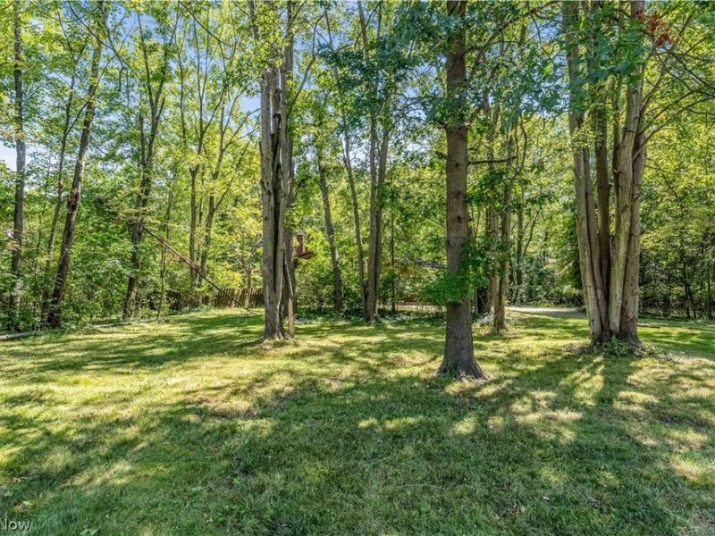 27371 Bagley Road, Olmsted Township, OH 44138 Photo 32