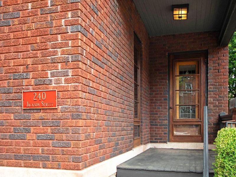 240 Jackson Street, Columbus, OH 43206 Photo 4