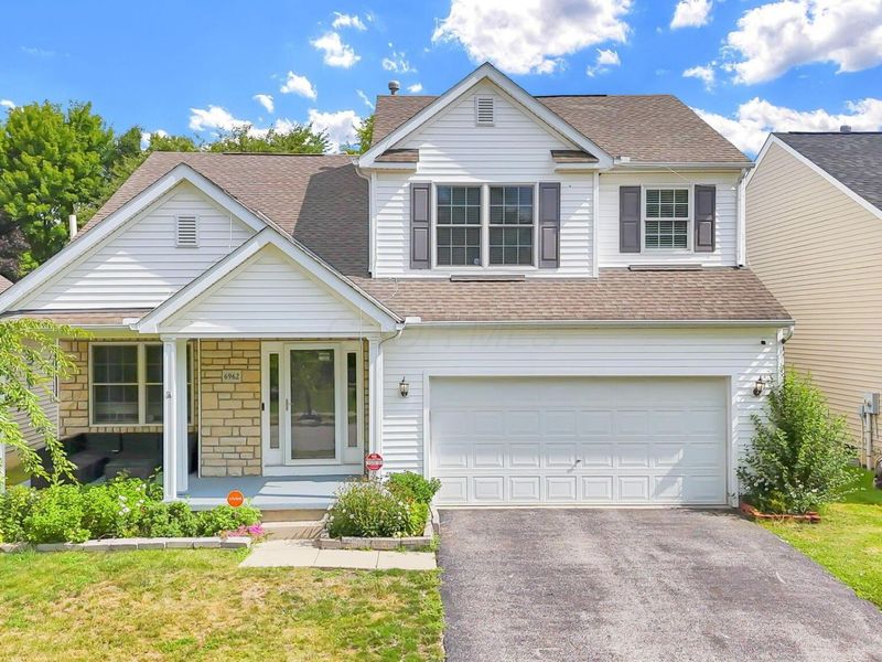 6962 Onyxbluff Lane, Blacklick, OH 43004 Photo 1