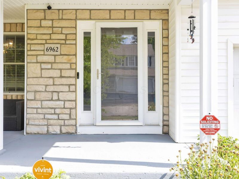6962 Onyxbluff Lane, Blacklick, OH 43004 Photo 5