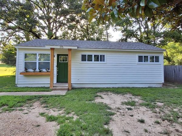 315 Willa Street, Batesville, MS 38606