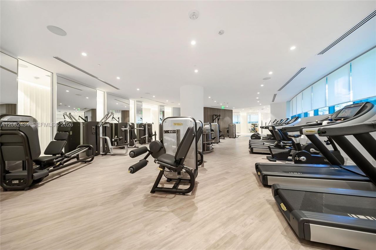 2811 S Bayshore Dr, Unit 5C, Coconut Grove, FL 33133 Photo