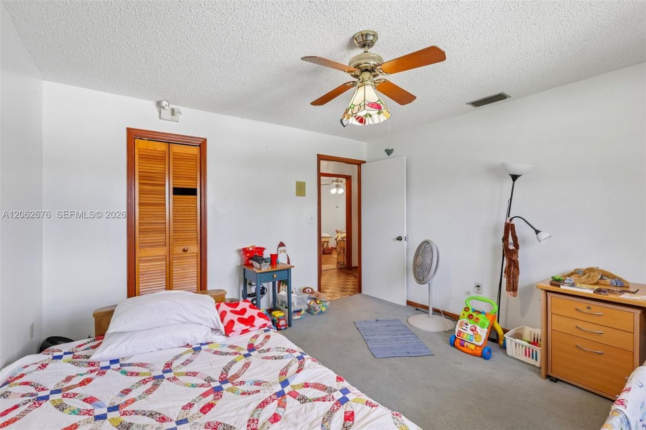 10501 SW 140th St, Miami, FL 33176 Photo