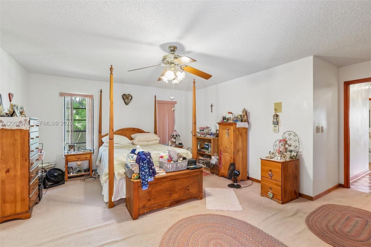 10501 SW 140th St, Miami, FL 33176 Photo
