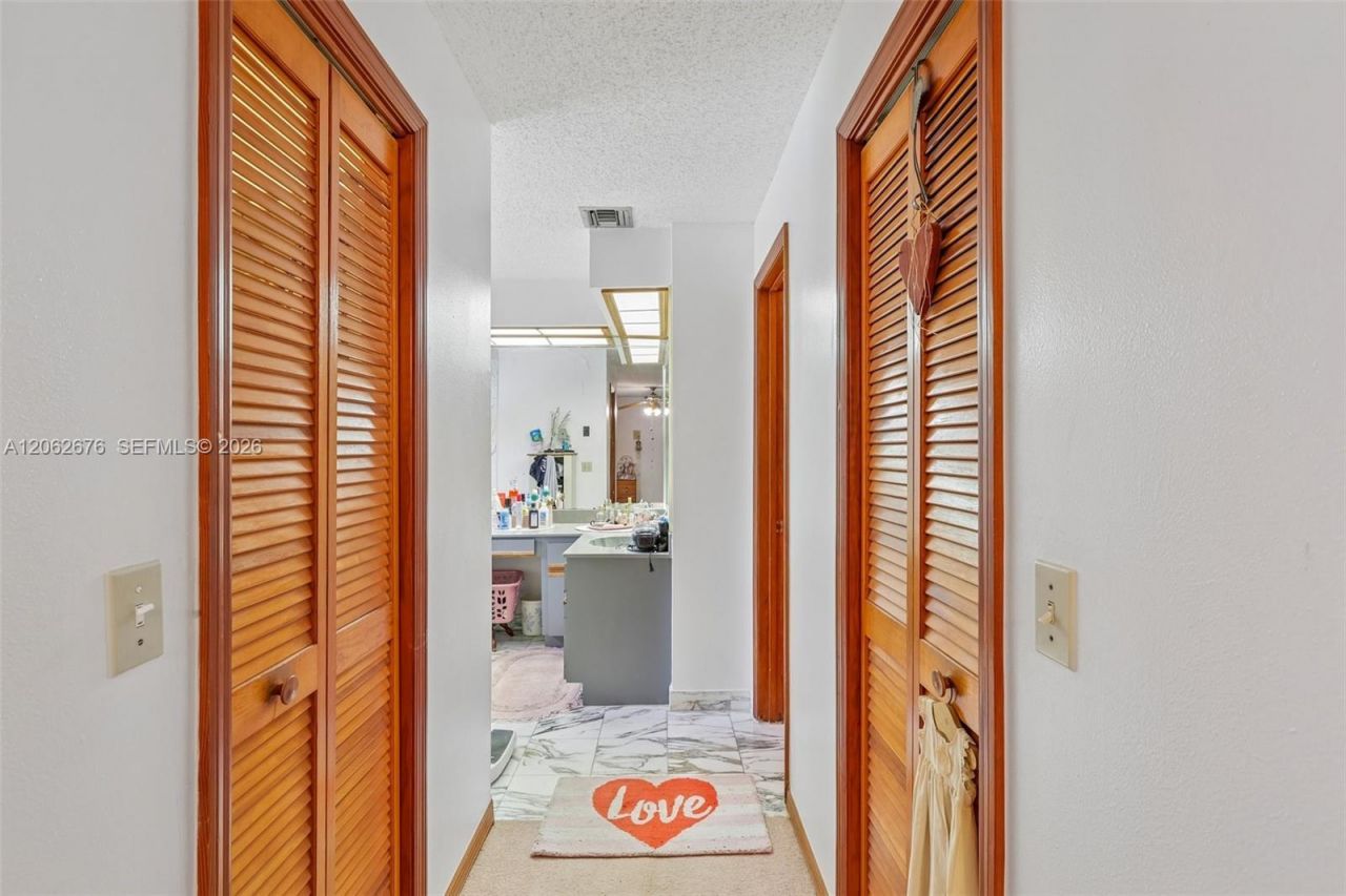 10501 SW 140th St, Miami, FL 33176 Photo