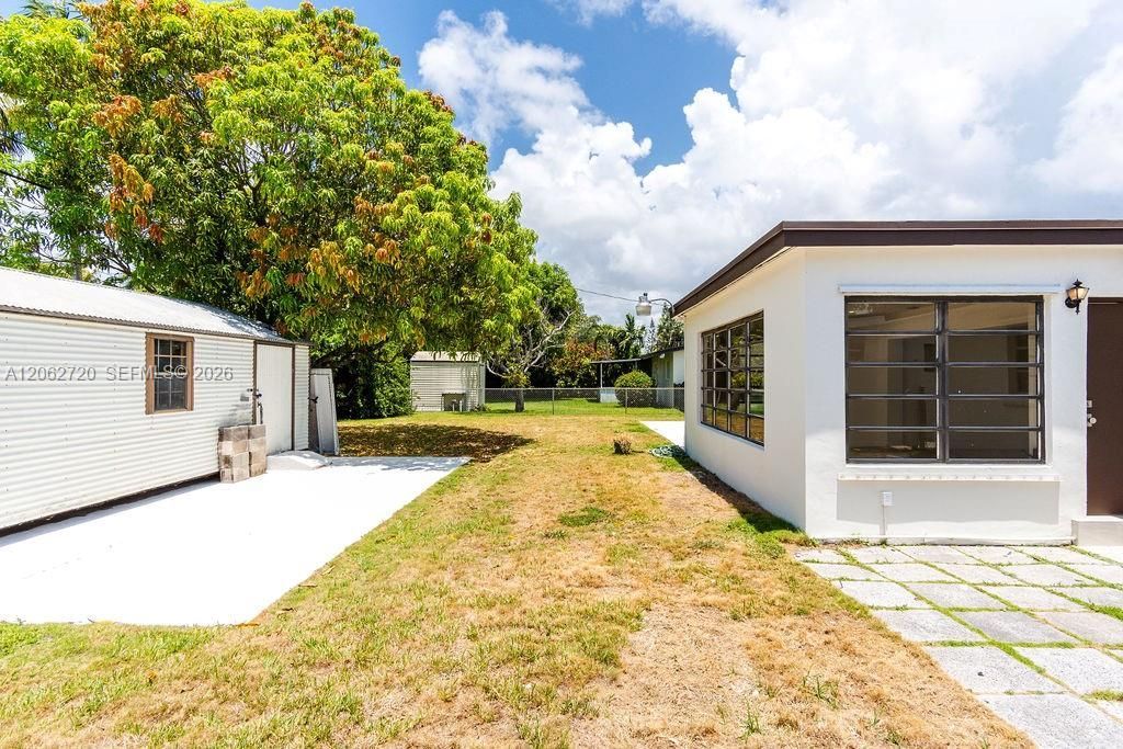 19390 Whispering Pines Rd , Cutler Bay, FL 33157 Photo